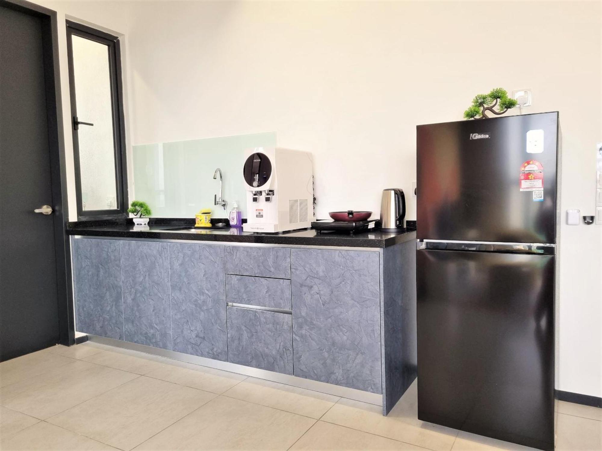 Cozy Minimalist Suite At Urban Suites Georgetown By Superstay Jelutong Esterno foto